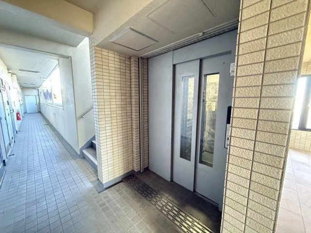 エレベーター