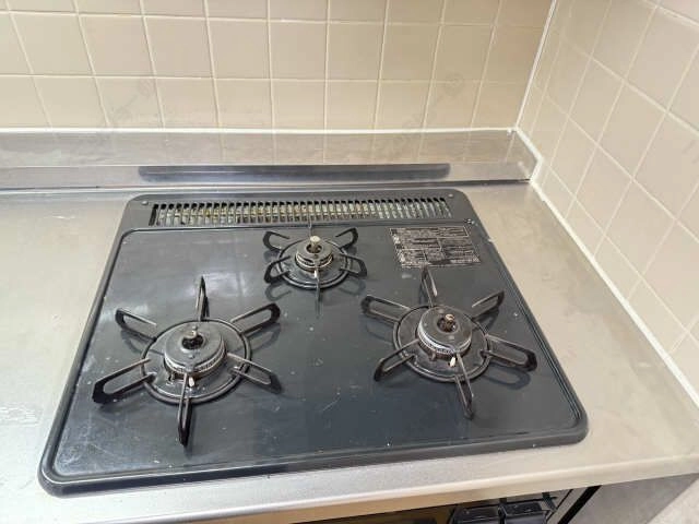 三口コンロ