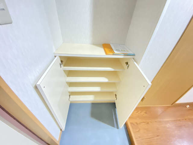 シューズBOX