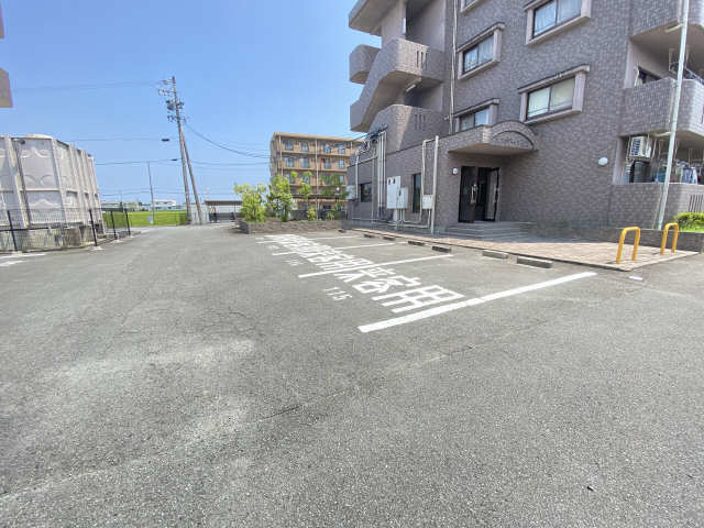 来客用駐車場