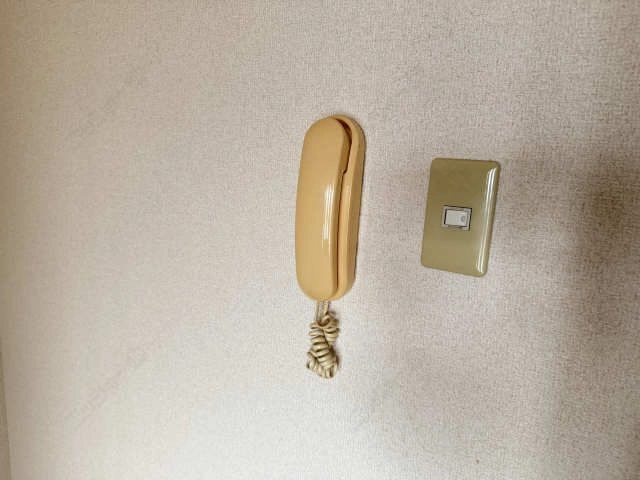 インターホン