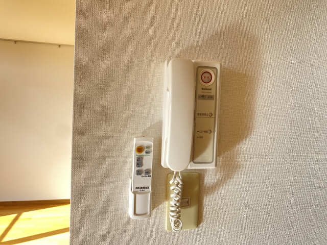 インターホン