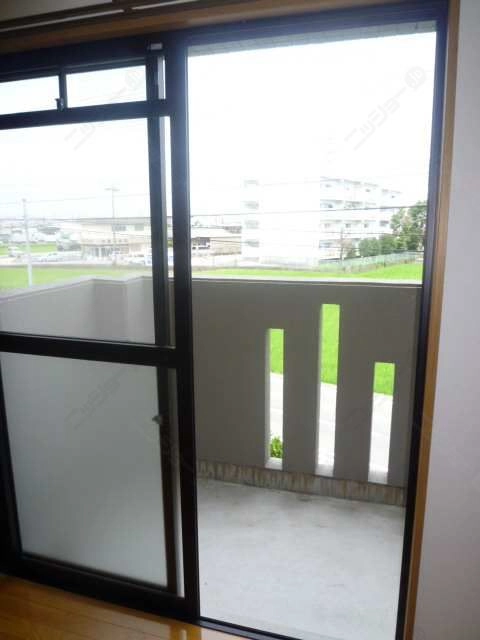 南側洋室ベランダ