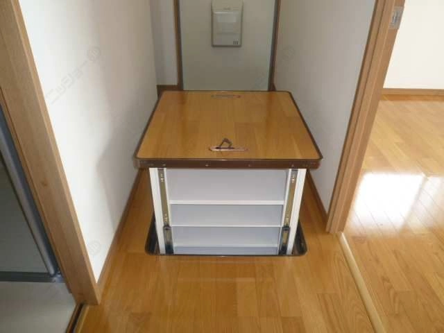 床下収納下駄箱