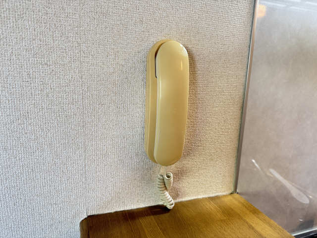 インターホン