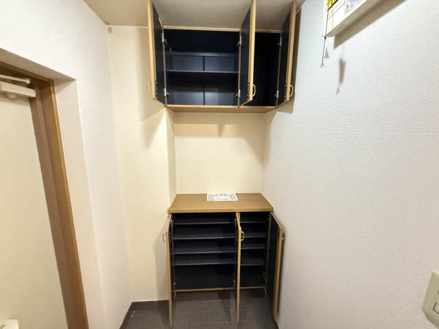 シューズBOX