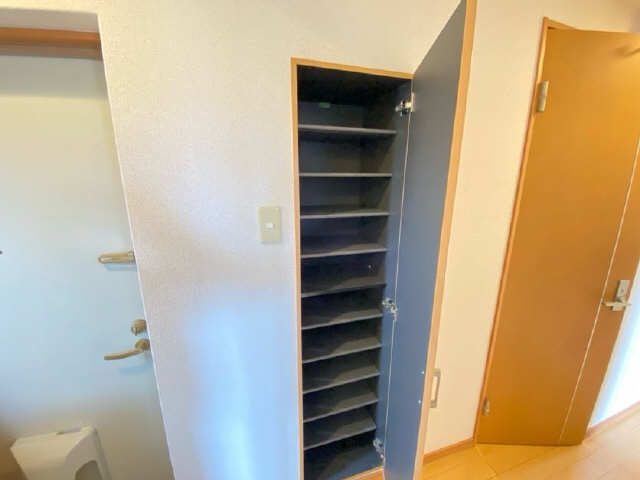 シューズBOX