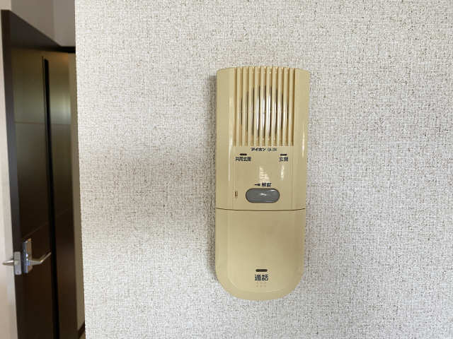 インターホン