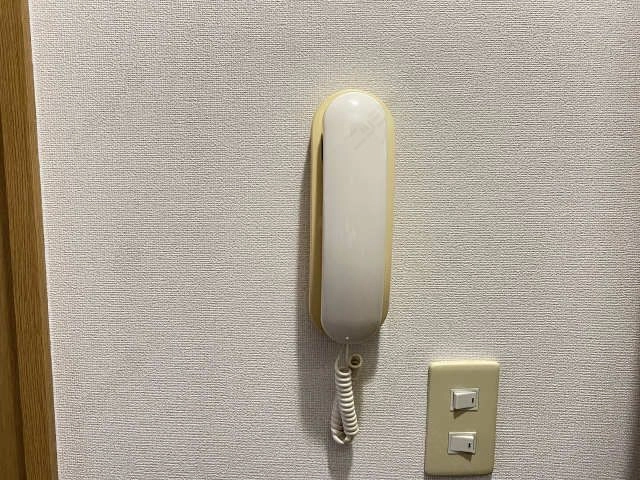 インターホン