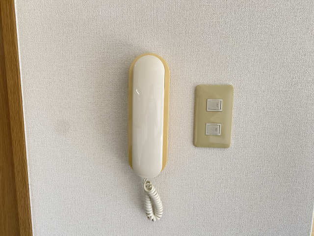 インターホン