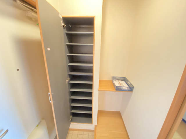 シューズBOX