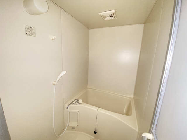 ファイブアイランドⅡ 1階 浴室