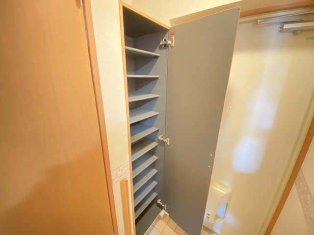 シューズBOX
