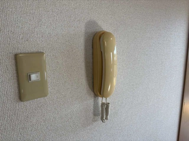 インターホン