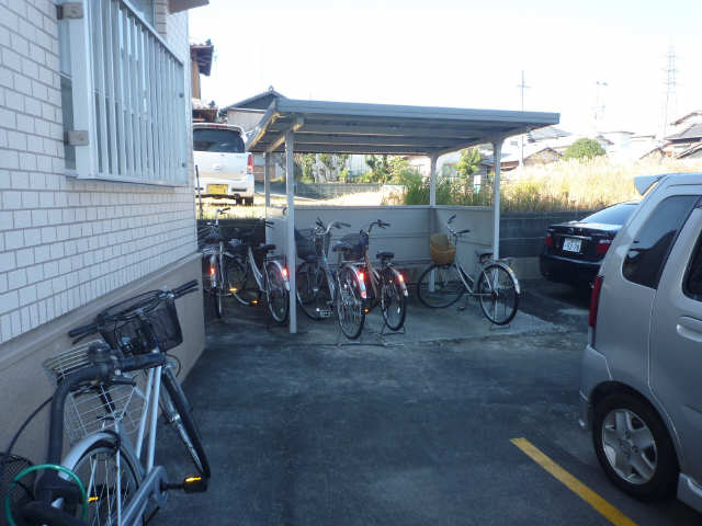 駐輪場1