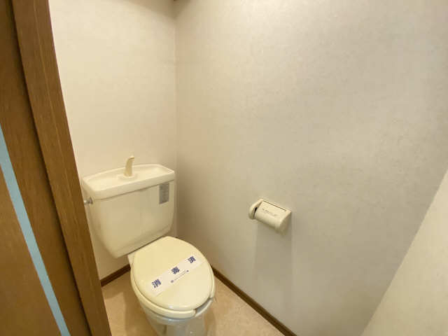 アベニールＡ 2階 WC