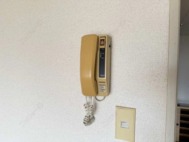 インターホン