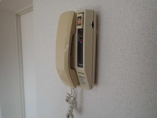 インターホン