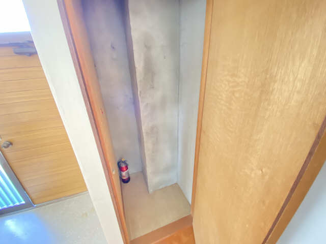 洋室収納