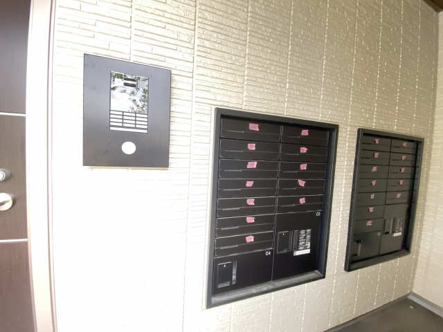 宅配ボックス