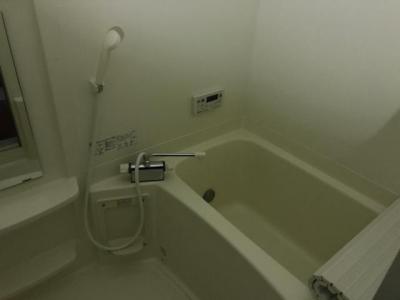 エルシャトーⅢ 2階 浴室