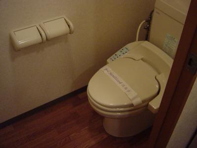 メゾンエスポアール 1階 WC