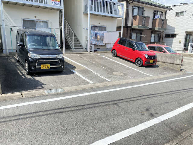 第二佐藤ハイツ 2階 駐車場