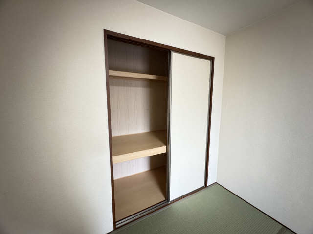 和室収納
