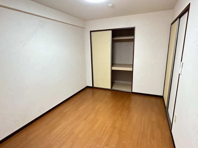 中洋室