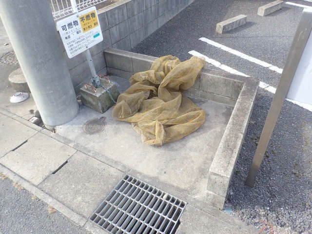 ゴミステーション