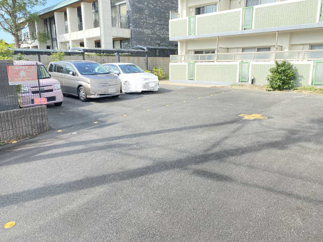 駐車場２