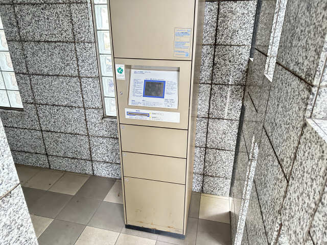 宅配ボックス