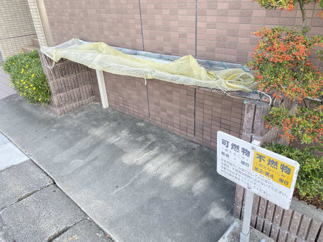 ゴミステーション