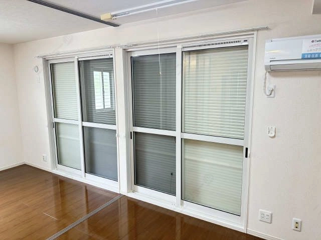 シャッター雨戸