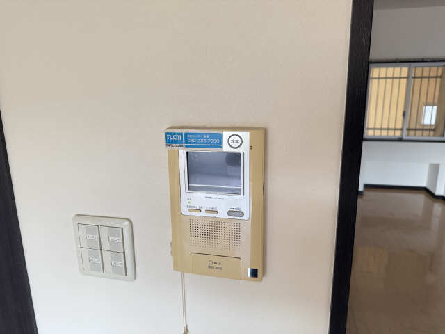 モニター付きインターホン