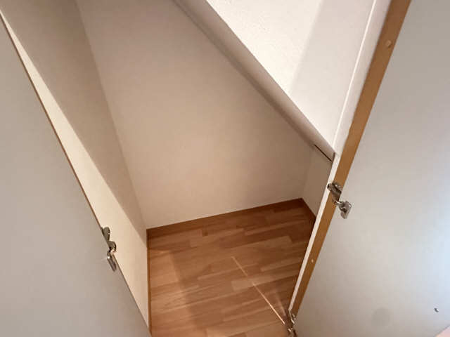 階段下収納