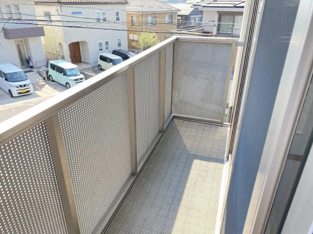 バル  コニー