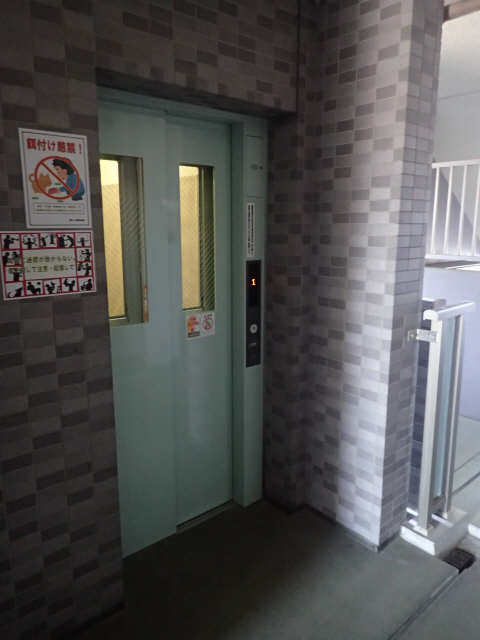 エレベーター