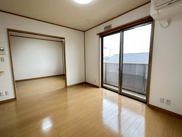 リビング～洋室