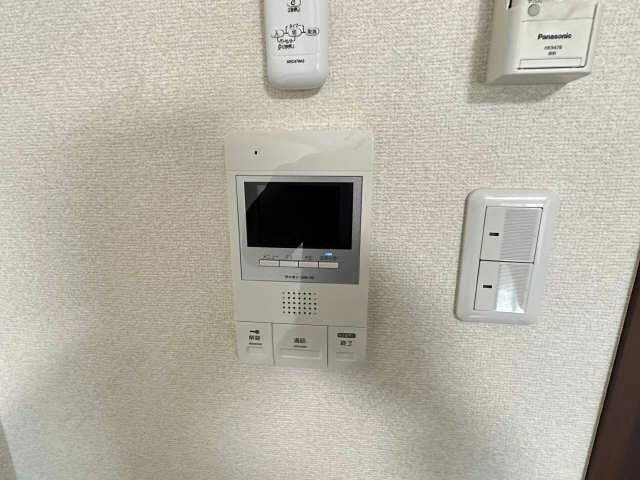 モニター付きインターホン