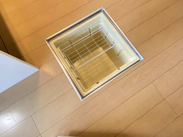 床下収納