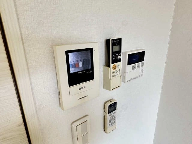 モニター付きインターホン