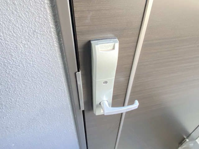カードキー玄関