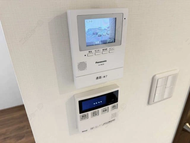 モニター付きインターホン