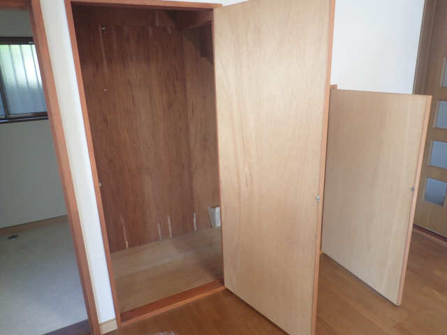 １階リビング収納