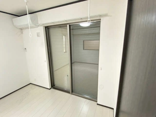 シャッター雨戸