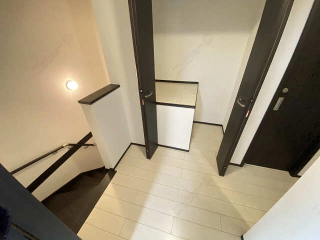 ホール収納・階段