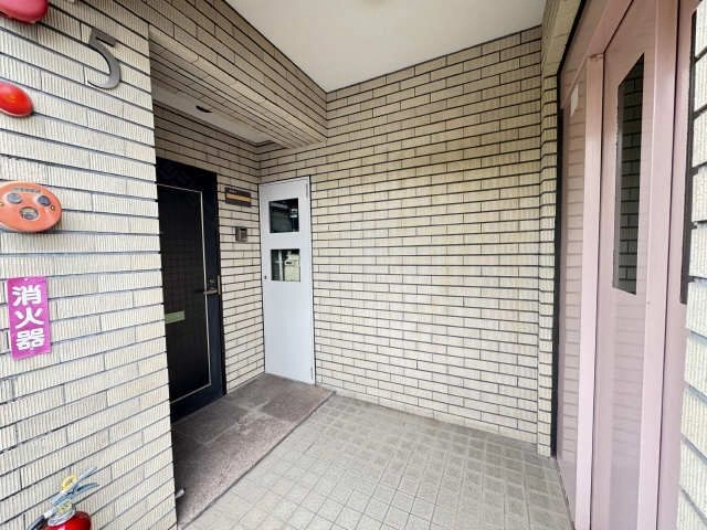 玄関前　共用部