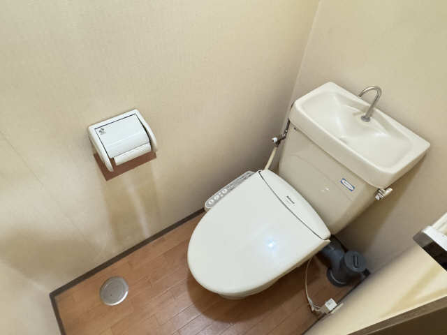 WC