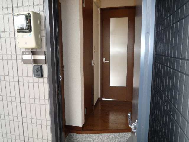 東角玄関